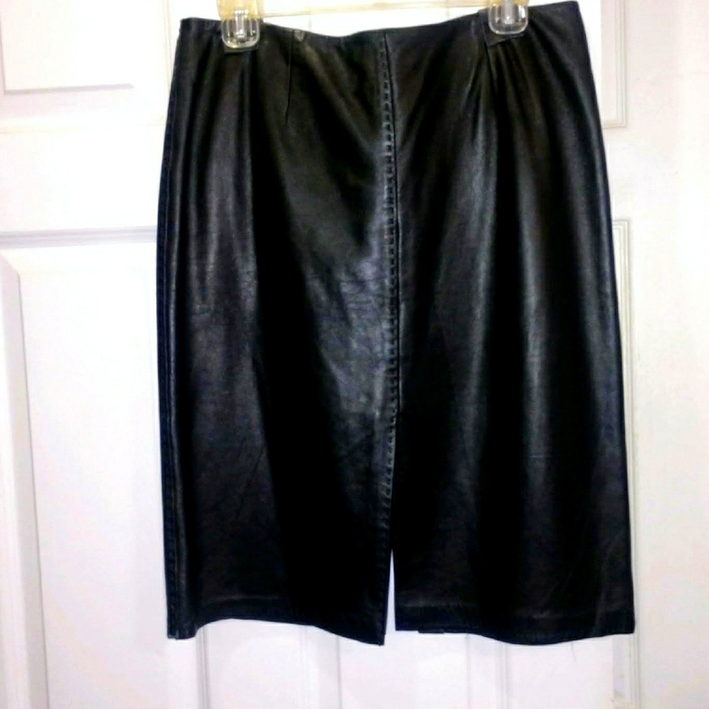Black Leather Skirt - Picture 2 of 6